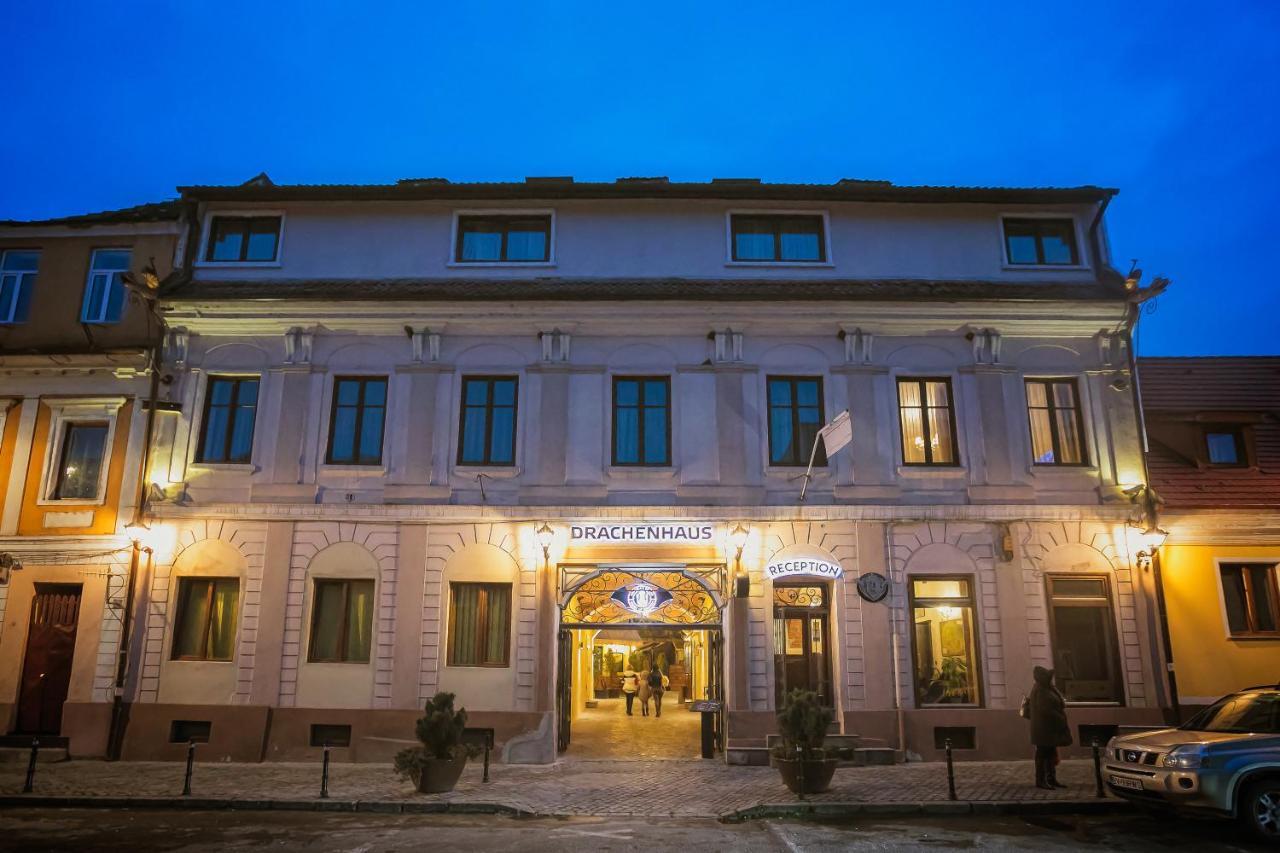 Drachenhaus Hotel Braşov Esterno foto